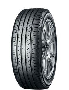 YOKOHAMA BLUEARTH-GT AE51 245/40 R18 97W