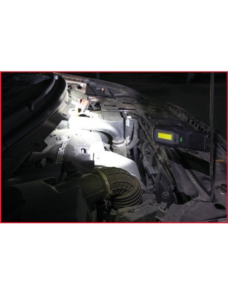LAMPA DE MANA MOBILA PENTRU ATELIER. PLIABILA. 550 LUMENI